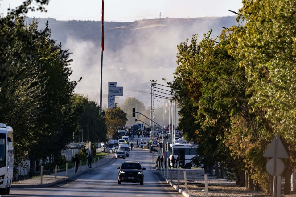 Turqia sulmon caqe në Irak e Siri pas sulmit terrorist në Ankara